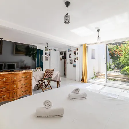 Villa La Des Fleurs En Duplex Avec Jardin Et Piscine