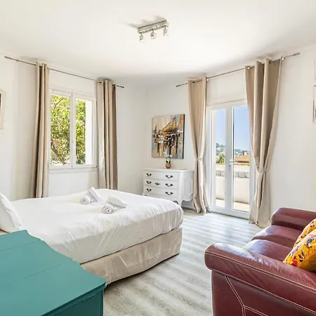 La Des Fleurs En Duplex Avec Jardin Et Piscine Villa *